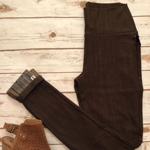 NWT Agnes and Dora Olive jeggings